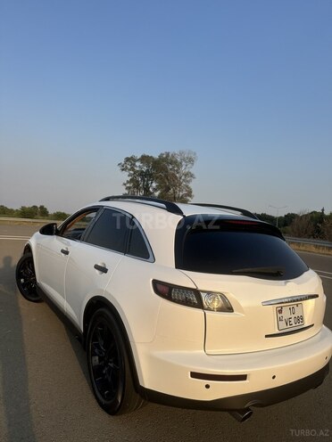 Infiniti FX35-2