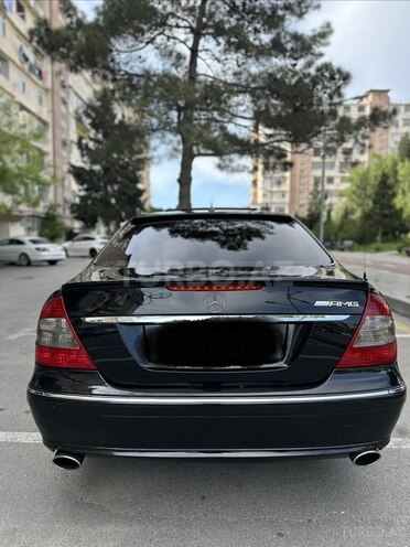 Mercedes E 200-2