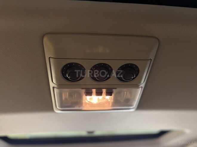 Land Rover Discovery-23