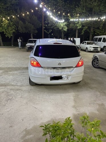 Opel Astra-3