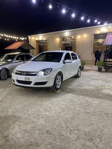 Opel Astra-2
