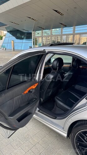 Mercedes E 240-8