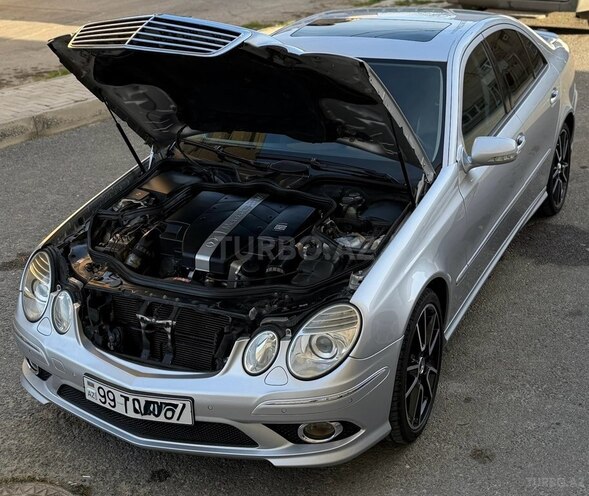 Mercedes E 240-14