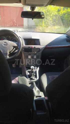 Opel Astra-7