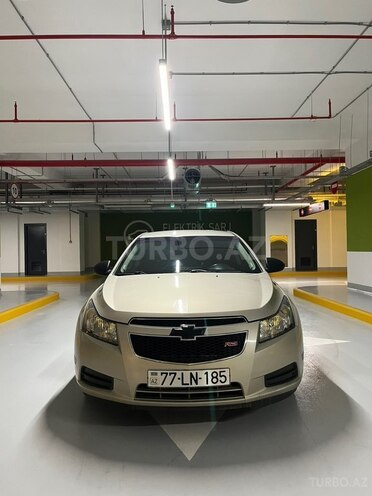 Chevrolet Cruze-1