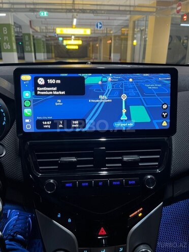 Chevrolet Cruze-11
