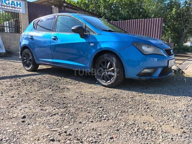 SEAT Ibiza-2