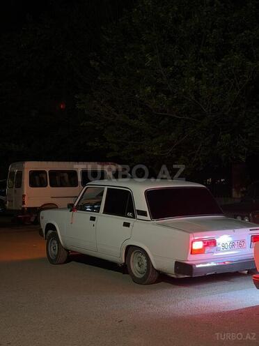 LADA (VAZ) 2107-15