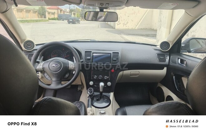 Subaru Legacy-10