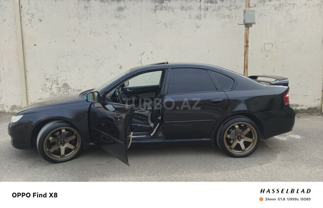 Subaru Legacy-4
