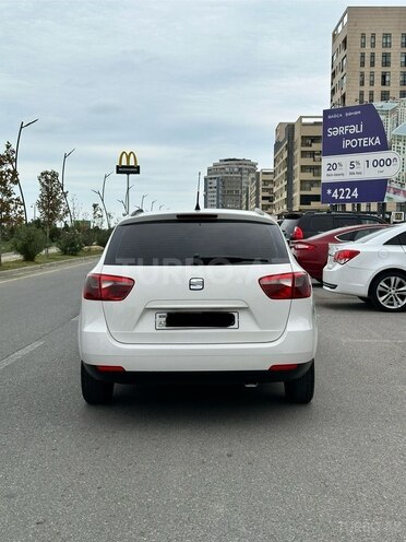 SEAT Ibiza-5