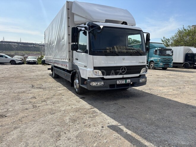 Mercedes Atego 818-2