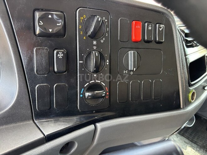 Mercedes Atego 818-10