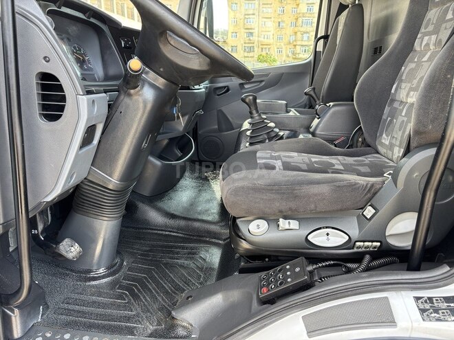 Mercedes Atego 818-8