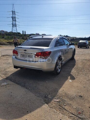 Chevrolet Cruze-2