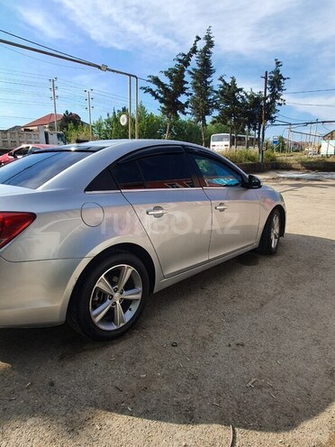 Chevrolet Cruze-14