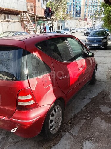 Mercedes A 140-4