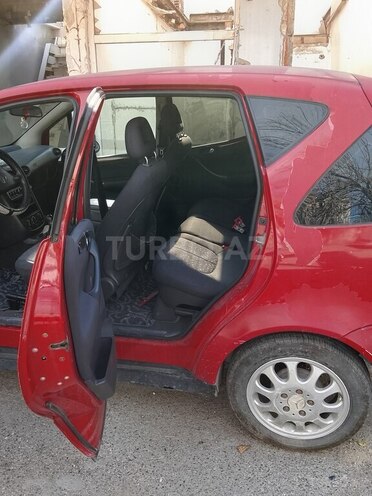 Mercedes A 140-9