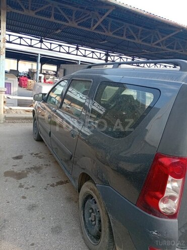 Dacia Logan-4
