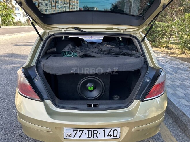 Opel Astra-2