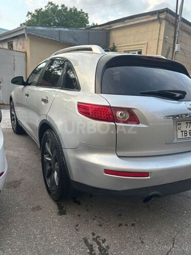 Infiniti FX35-5