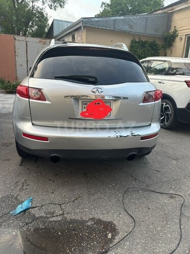 Infiniti FX35-2