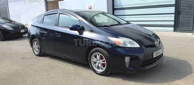 Toyota Prius-6