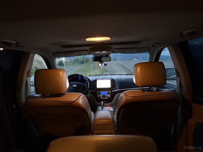 Hyundai Santa Fe-3