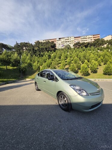 Toyota Prius-9