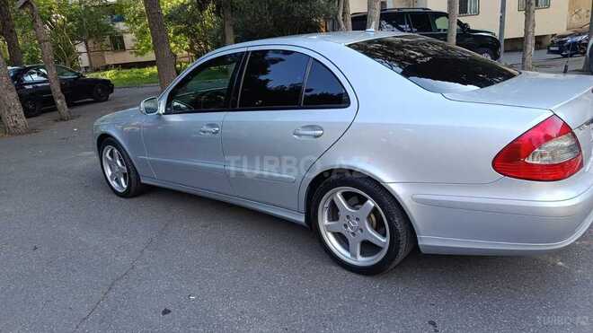 Mercedes E 200-4