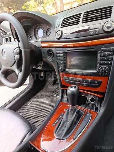 Mercedes E 200-8