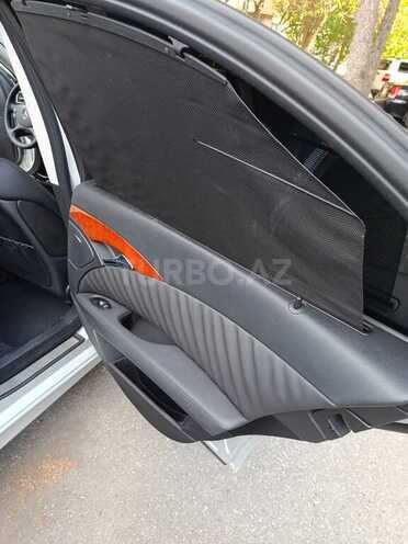 Mercedes E 200-10
