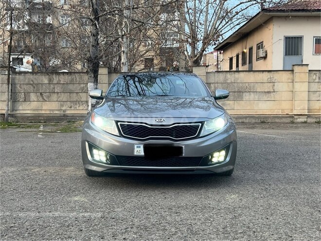 Kia Optima-2