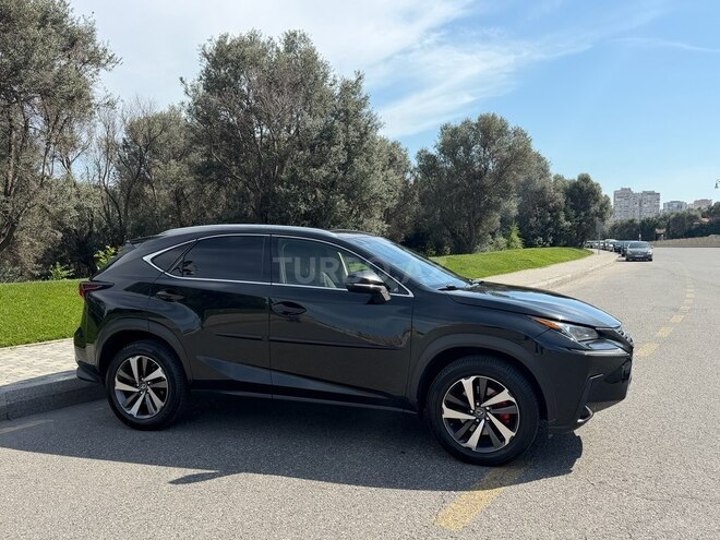 Lexus NX 300-6