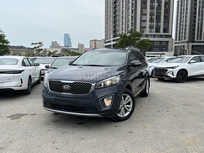 Kia Sorento-1