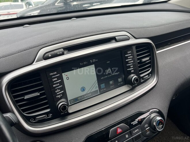 Kia Sorento-7