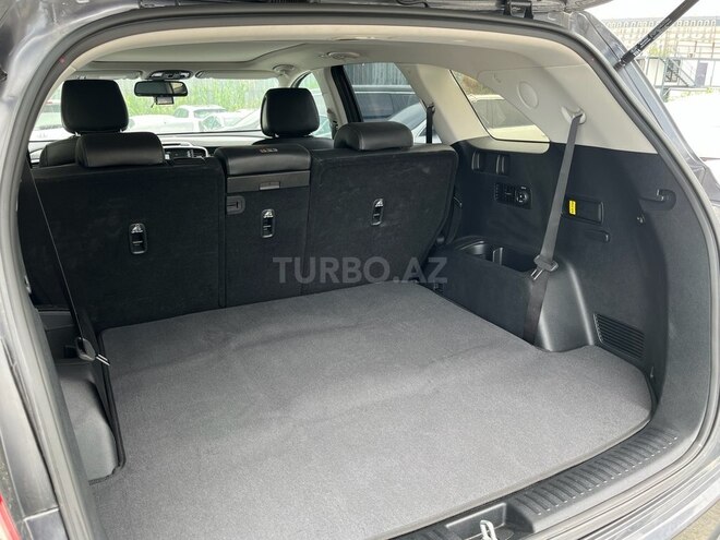 Kia Sorento-17
