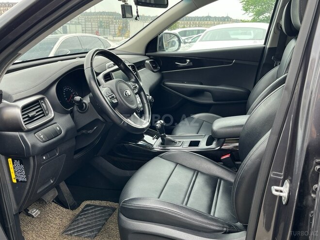 Kia Sorento-22