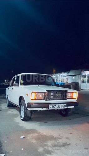LADA (VAZ) 2107-4
