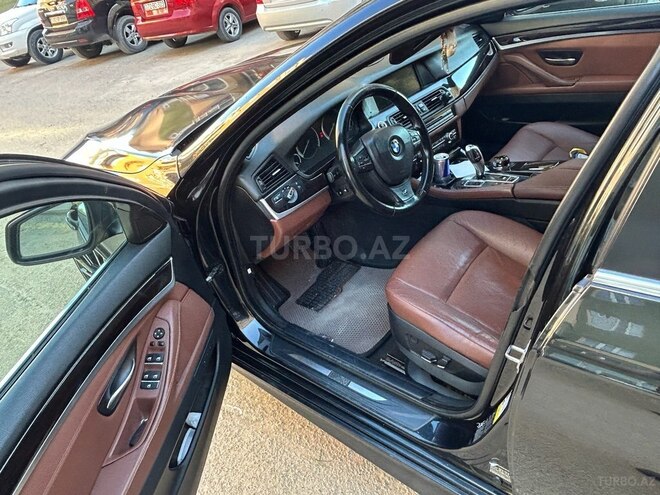 BMW 528-2