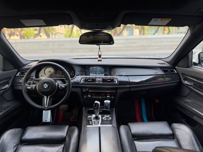 BMW 740-14