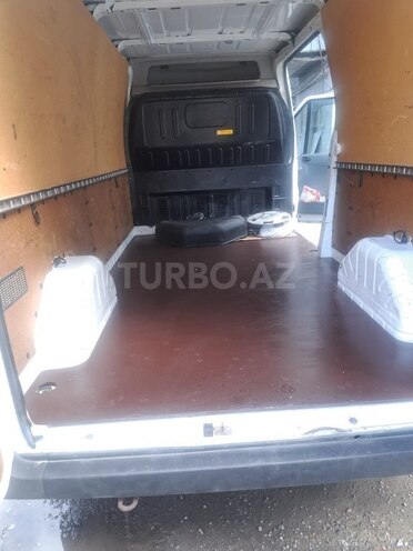 Ford Transit-6