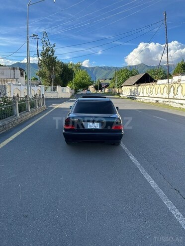 Mercedes C 200-5
