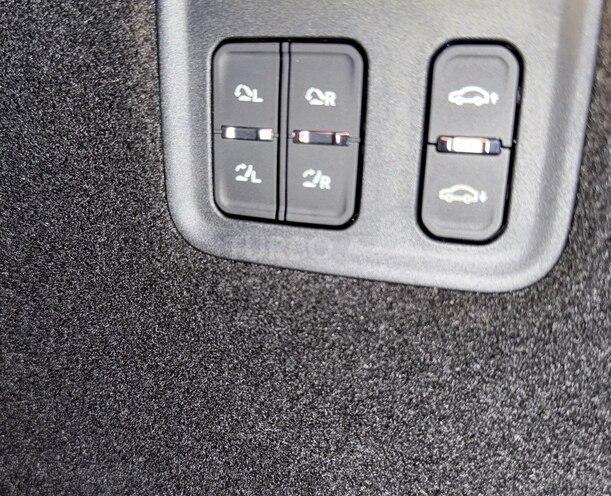 Geely Galaxy M9-19