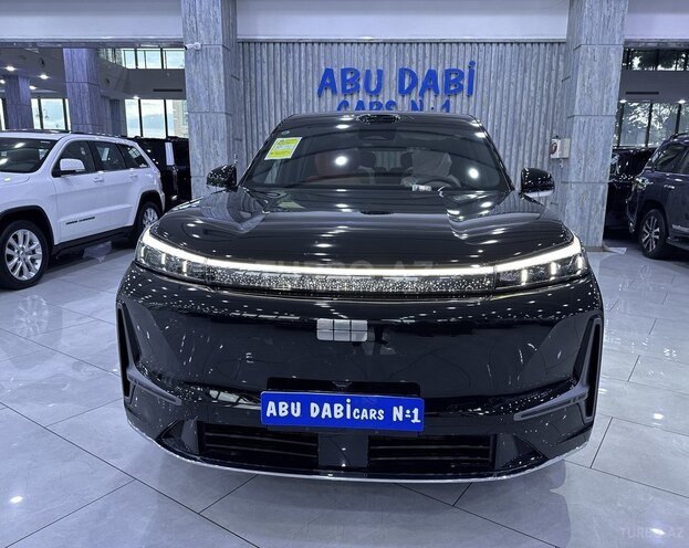 Geely Galaxy M9-2