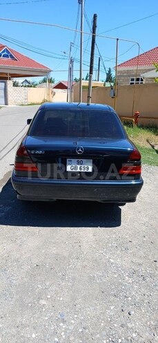 Mercedes C 200-11