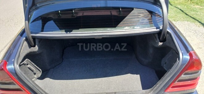 Mercedes C 200-2