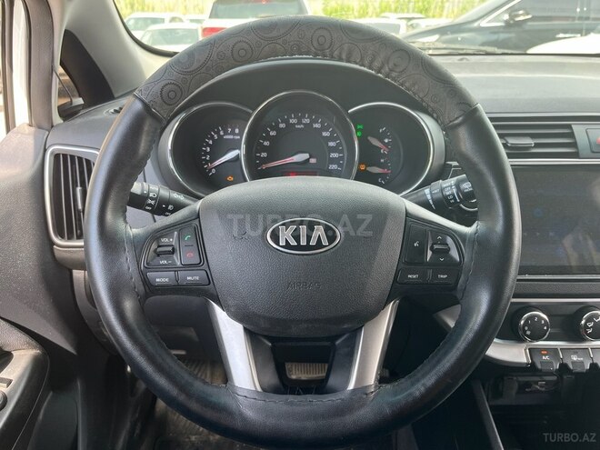 Kia Pride-3