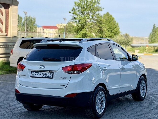 Hyundai ix35-5