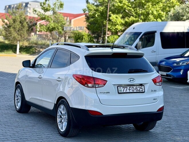 Hyundai ix35-4